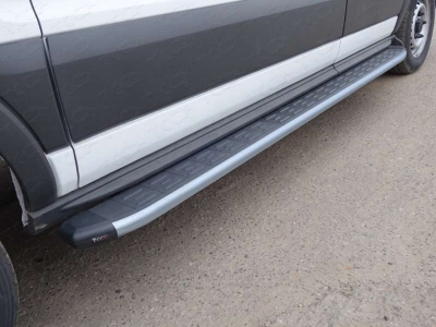 Порог алюминиевый ТСС с накладкой правый серебристый 2220 мм для Ford Transit 2014-2021