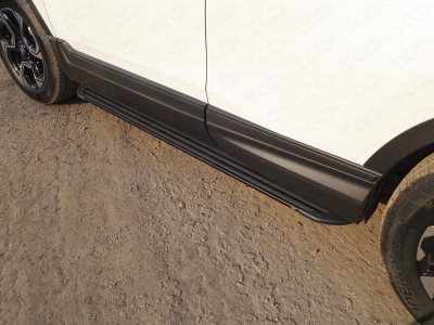 Пороги алюминиевые Slim Line Black ТСС для Honda CR-V 2017-2021