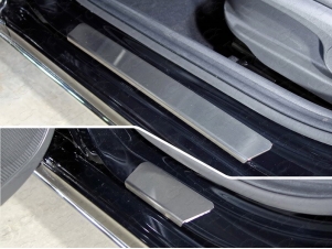 Накладки на пороги шлифованный лист 4 штуки для Hyundai Accent № HYUNACC17-02