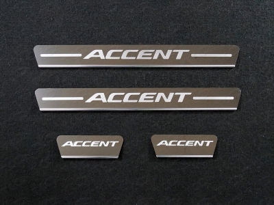 Накладки на пороги лист шлифованный надпись Accent 4 шт ТСС для Hyundai Accent 2018-2021