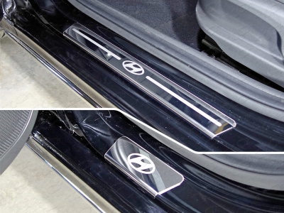 Накладки на пороги лист зеркальный логотип Hyundai 4 шт ТСС для Hyundai Accent 2018-2021