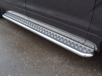 Пороги с площадкой алюминиевый лист 42 мм ТСС для Hyundai H1 Starex 2007-2018