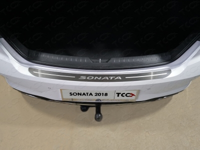 Накладка на задний бампер шлифованный лист надпись Sonata для Hyundai Sonata 2017-2019