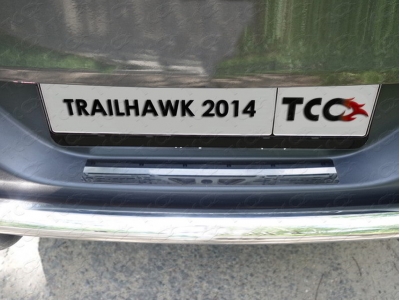 Накладка на задний бампер зеркальная ТСС для Jeep Cherokee Trailhawk 2014-2021