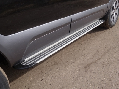 Пороги алюминиевые серебристые ТСС для Kia Mohave 2016-2020