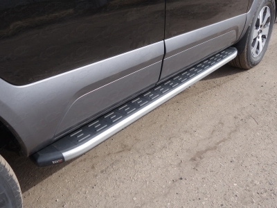 Пороги алюминиевые с накладкой ТСС серебристые для Kia Mohave № KIAMOH17-29SL