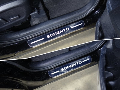 Накладки на пороги лист зеркальный надпись Sorento 4 шт ТСС для Kia Sorento Prime 2018-2021