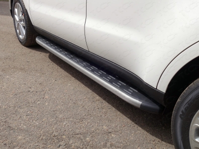 Пороги алюминиевые с накладкой ТСС серые для Kia Soul 2016-2021