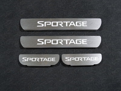 Накладки на пороги лист шлифованный надпись Sportage 4 шт для Kia Sportage 2019-2021