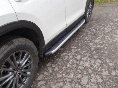 Пороги алюминиевые ТСС с накладкой для Mazda CX-5 2018-2021