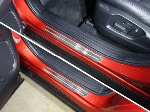Накладки на пороги лист шлифованный с полосой 4 шт для Mazda CX-9 № MAZCX917-04