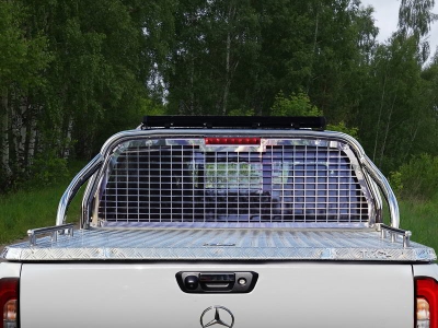 Защита кузова и заднего стекла с фарой для крышки без надписи 75х42 мм для Mercedes-Benz X-Class № MERXCL18-52