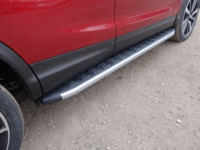 Пороги алюминиевые ТСС с накладкой серебристые для Nissan Qashqai 2019-2021