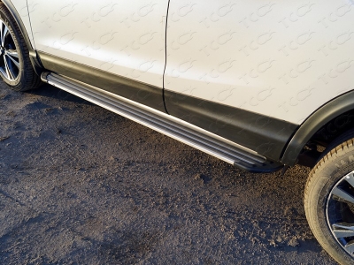 Пороги алюминиевые Slim Line Silver ТСС для Nissan Qashqai 2019-2021