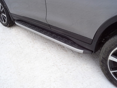 Пороги алюминиевые ТСС с накладкой серебристые для Nissan X-Trail T32 2019-2021