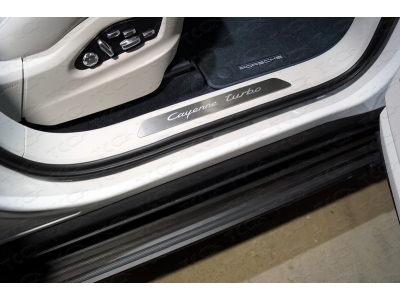 Накладки на пороги на пластик вставка шлифованный лист надпись Cayenne Turbo 4 штуки для Porsche Cayenne Turbo № PORSCAY18-10