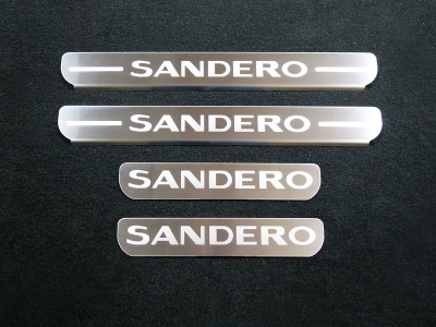 Накладки на пороги шлифованный лист надпись Sandero 4 штуки ТСС для Renault Sandero 2018-2021