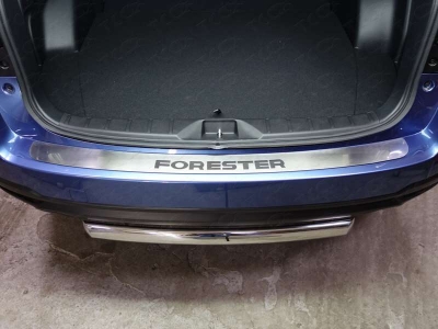 Накладка на задний бампер с надписью Forester шлифованный лист для Subaru Forester № SUBFOR16-23