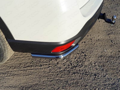 Защита задняя короткие уголки 42 мм ТСС для Subaru Forester SK 2018-2021
