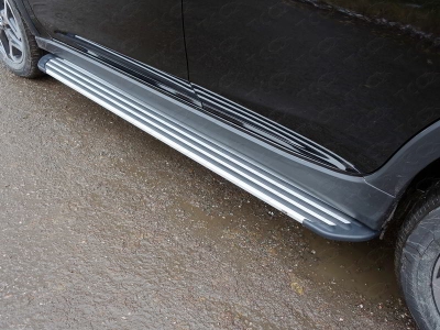 Пороги алюминиевые Slim Line Silver ТСС для Subaru XV 2017-2021