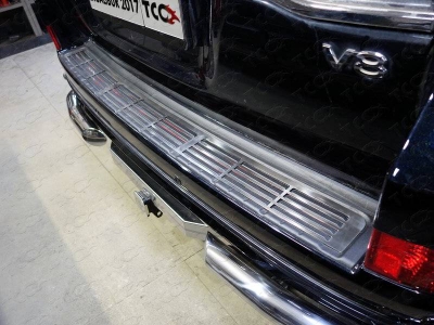 Накладка на задний бампер шлифованный лист для Toyota Land Cruiser 200 Excalibur № TOYLC200EXCAL17-18