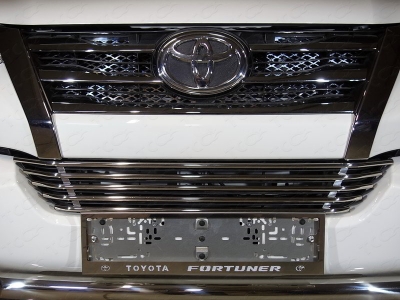 Решетка радиатора внутренняя лист для Toyota Fortuner № TOYFORT17-14
