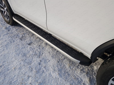 Пороги алюминиевые с накладкой ТСС для Toyota Fortuner № TOYFORT17-30AL