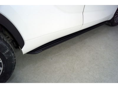 Пороги алюминиевые Slim Line Black для Toyota Highlander № TOYHIGHL20-22B