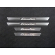 Накладки на пороги шлифованный лист надпись Executive 4 штуки ТСС для Toyota Land Cruiser 200 Executive 2016-2021