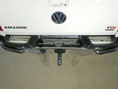 Накладка на задний бампер лист шлифованный ТСС для Volkswagen Amarok 2016-2021