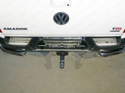Накладка на задний бампер зеркальный лист надпись Volkswagen для Volkswagen Amarok № VWAMAR17-51