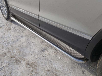 Пороги с площадкой нержавеющий лист 42 мм для Volkswagen Tiguan № VWTIG17-09