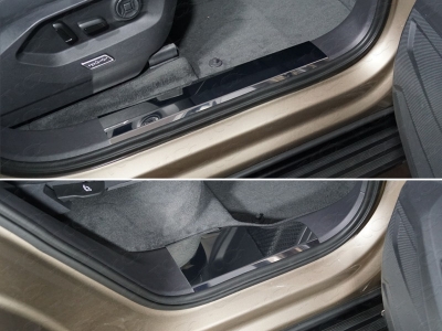 Накладки на пластиковые пороги лист зеркальный 4 шт ТСС для Volkswagen Touareg 2018-2021