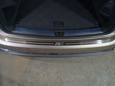 Накладка на задний бампер лист шлифованный надпись R-Line для Volkswagen Touareg № VWTOUAR18-20