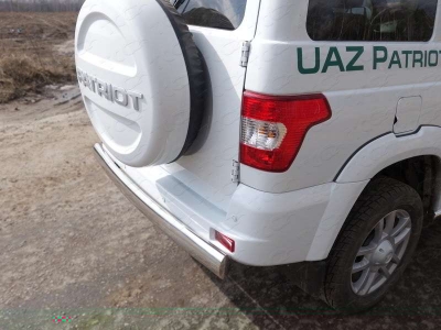 Защита заднего бампера овальная 120х60 мм ТСС для УАЗ Патриот 2015-2021