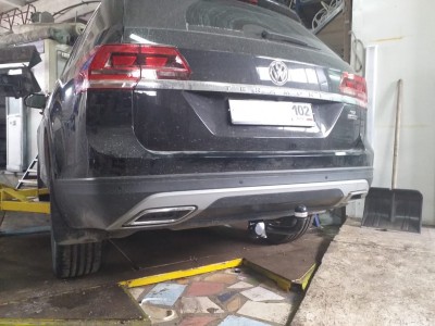 ТСУ Тягово-сцепное устройство для Volkswagen Teramont № 2157-A
