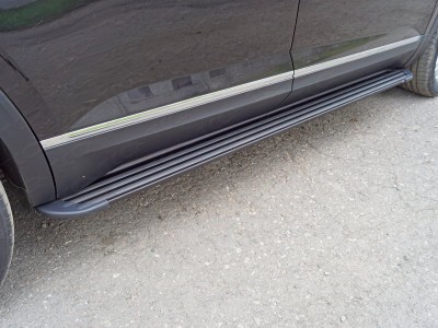 Пороги алюминиевые Slim Line Black для Volkswagen Teramont № VWTER18-39B