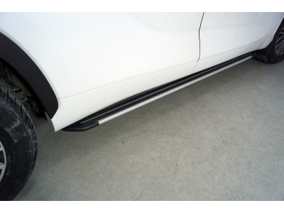 Пороги алюминиевые Slim Line Silver для Toyota Highlander № TOYHIGHL20-22S (РФ и Китай)