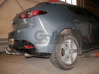 Фаркоп оцинкованный для Mazda 3 хетчбек 2019-н.в. быстросъемное крепление шара