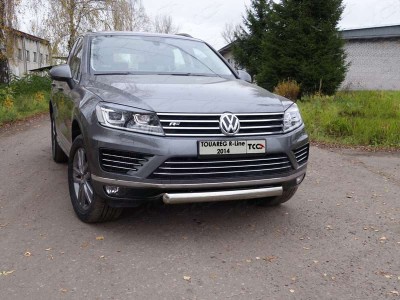 Защита передняя овальная 75х42 мм ТСС для Volkswagen Touareg R-Line 2014-2017