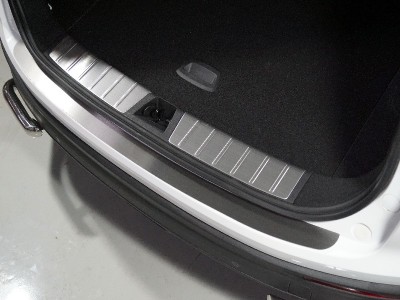 Накладка на задний бампер лист шлифованный  для Geely Coolray № GEELCOOL20-04