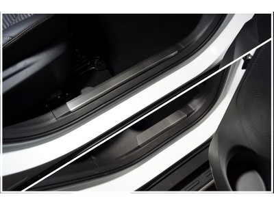 Накладки на пластиковые пороги (лист шлифованный) 4шт для JAC JS4 2020 – н.в. JACJS422-04