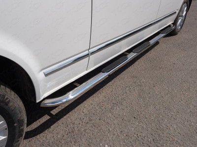 Пороги овальные гнутые с накладкой 75х42 мм для Volkswagen Multivan T6 Long № VWMULT15LONG-31