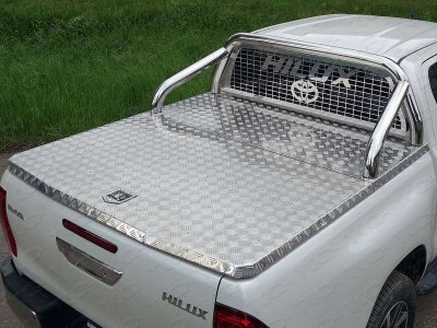 Защита кузова пикапа и заднего стекла 75х42 мм ТСС для Toyota Hilux 2015-2021