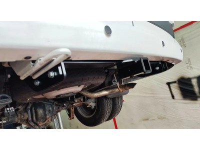 Фаркоп для Foton Toano 2023-н.в. съемное крепление шара под американский квадрат