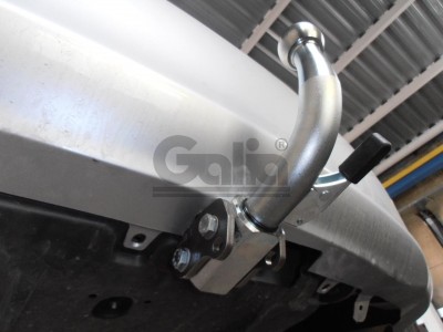 Фаркоп оцинкованный Galia шар A на седан для Toyota Corolla 2006-2013