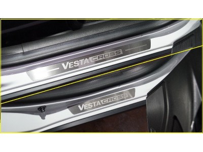Накладки на пороги (лист шлифованный надпись Vesta Cross) для Lada Vesta Cross 1.6 I Рестайлинг 2022 – н.в. LADVESCR22-01