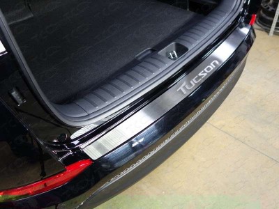 Накладка на задний бампер шлифованный лист надпись Tucson для Hyundai Tucson № HYUNTUC15-20