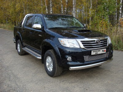 Защита передняя овальная 75х42 мм для Toyota Hilux № TOYHILUX12-07