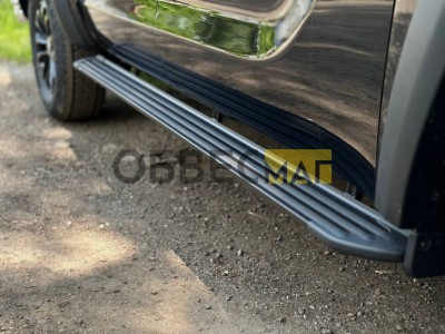Пороги алюминиевые "Slim Line Black" 2020 мм для Foton Tunland G9 2.0 Diesel АКПП 4WD 2021-н.в. №FOTTUNG925-34B